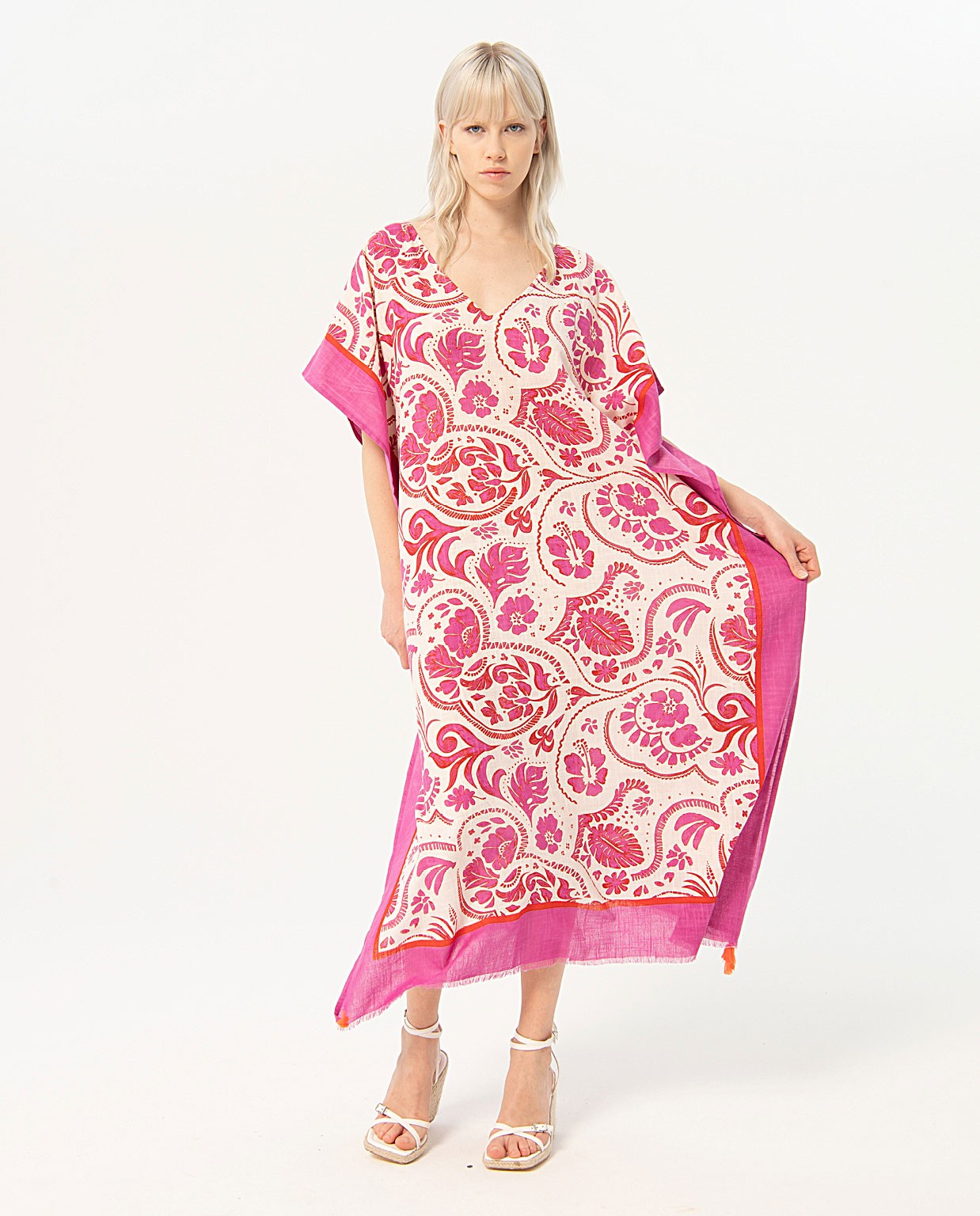 Long kaftan with V-neckline Fuchsia