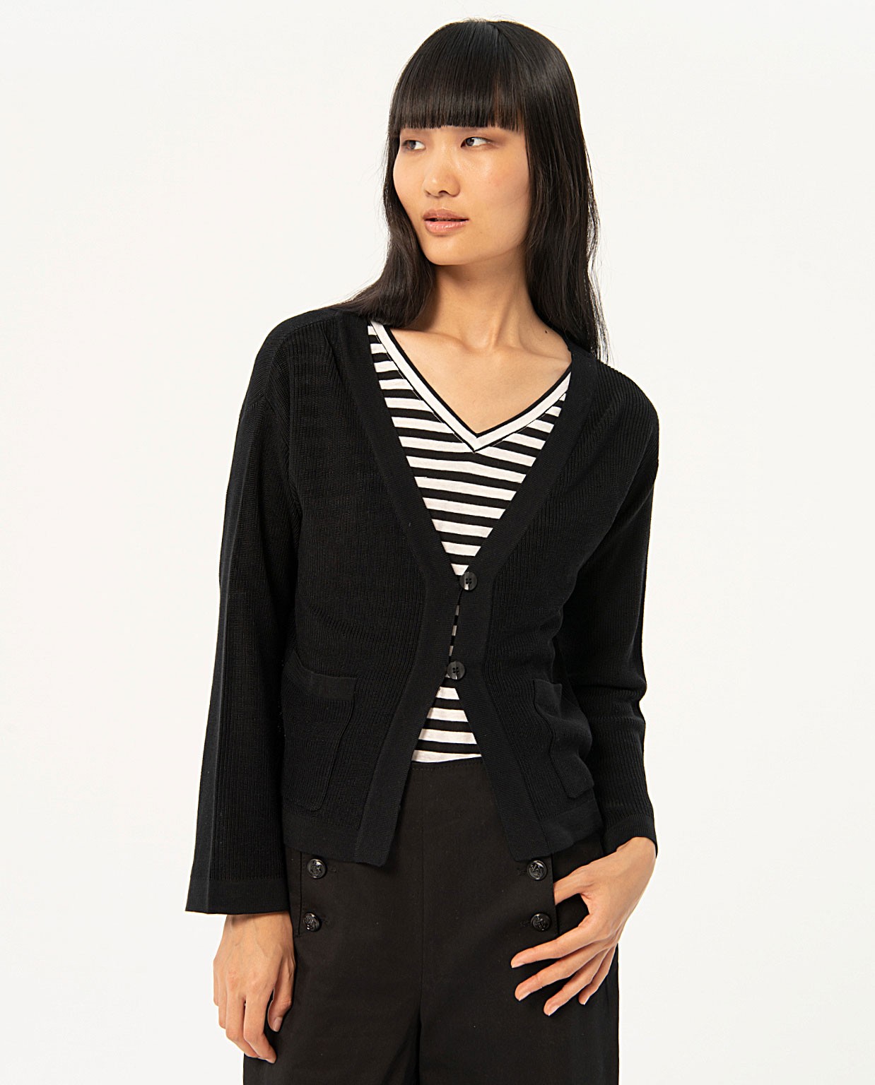 Short knit cardigan Black