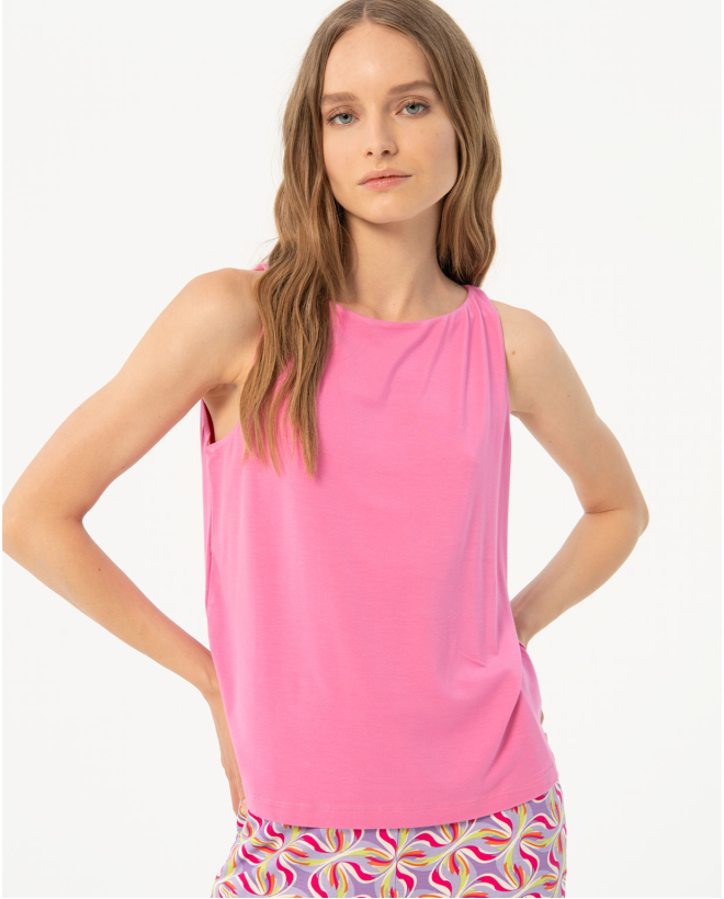 Wide-strap elastic T-shirt...