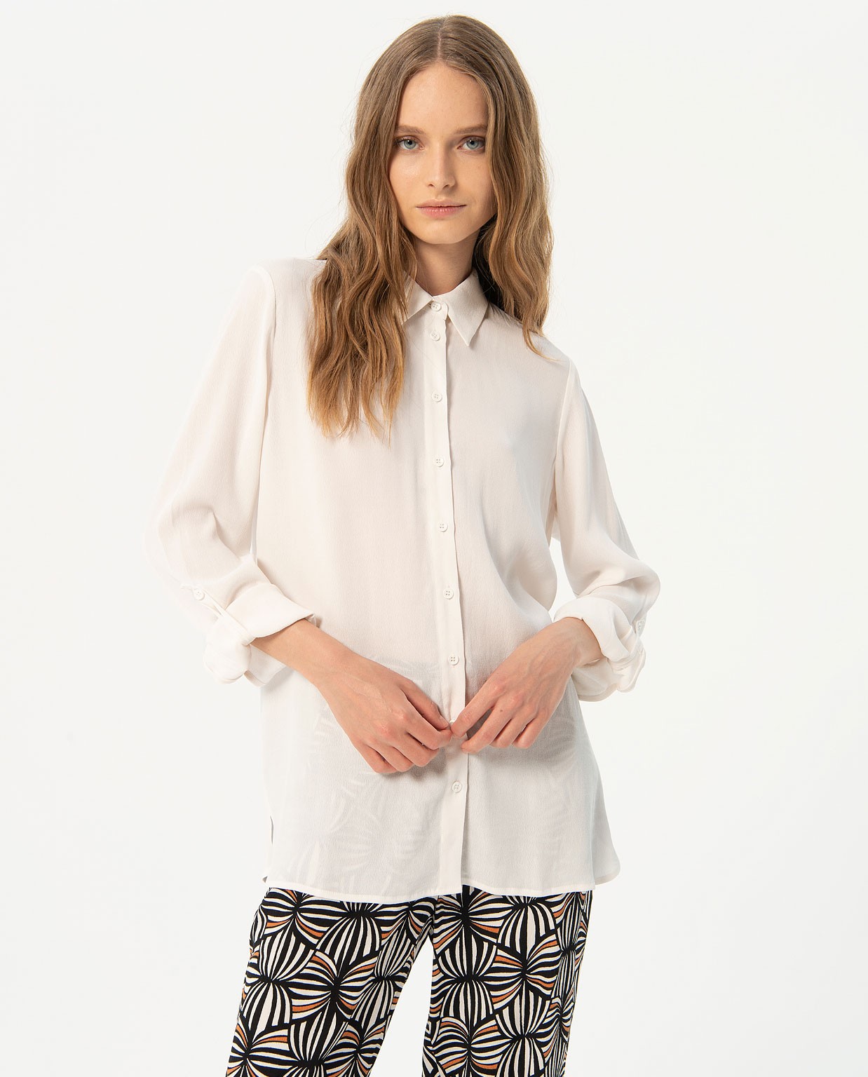 Chemise unie en crêpe à manches longues Blanc