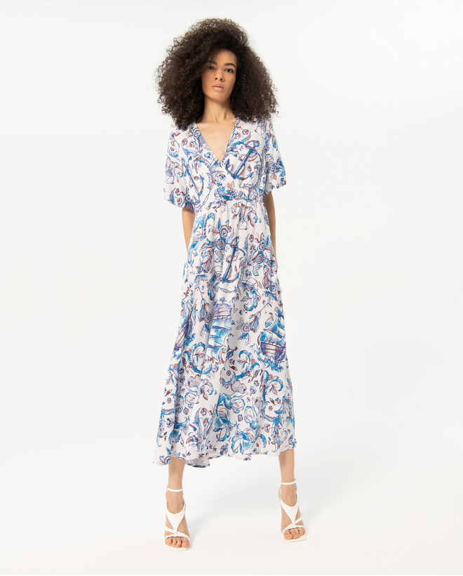 Robe longue et large imprimée Bleu