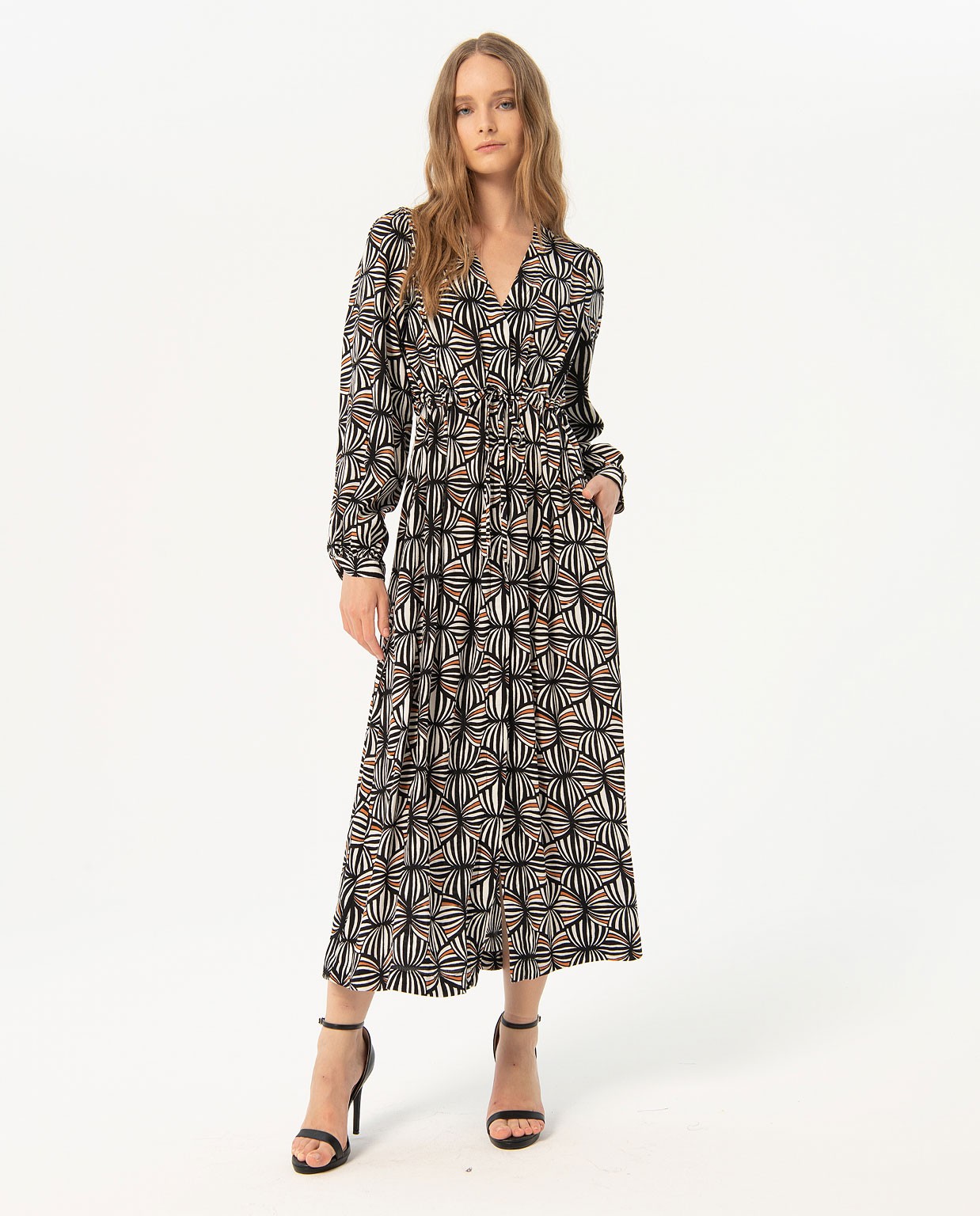 Printed crepe belted long dress Black