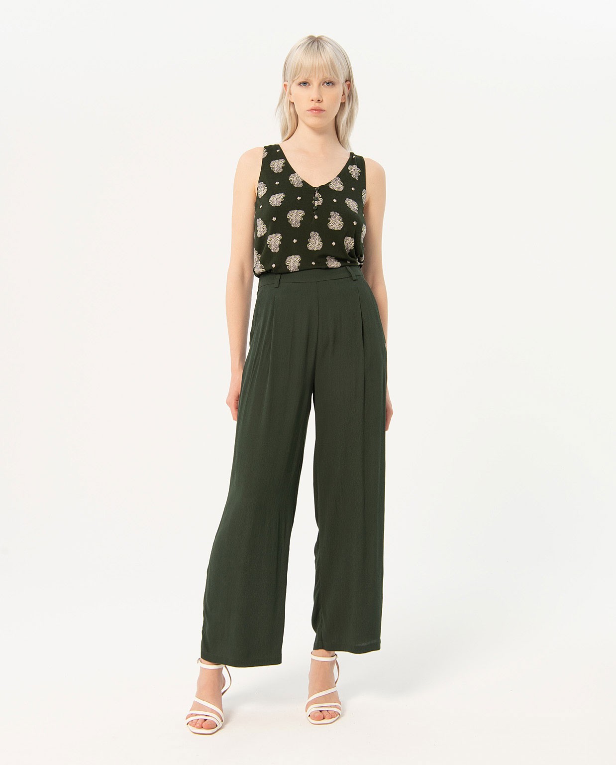 Wide plain crepe wide pants Khaki