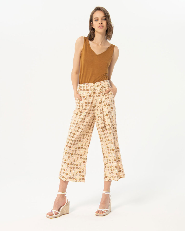 Pantalon droit et large Beige