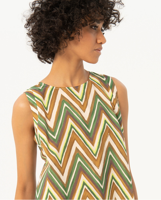 Printed poplin sleeveless...