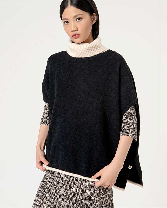 Plain contrast knitted...