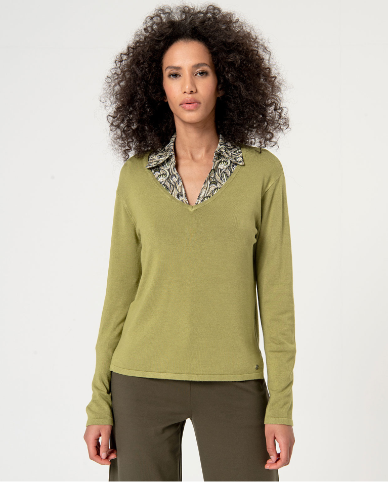 Pull tricoté uni à col en V Khaki