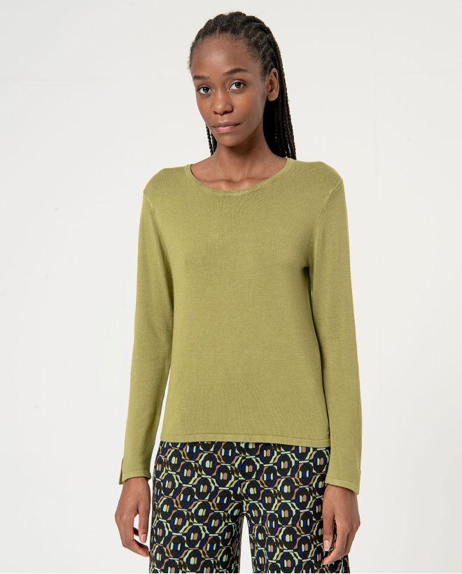 Plain round neck knitted sweater Khaki