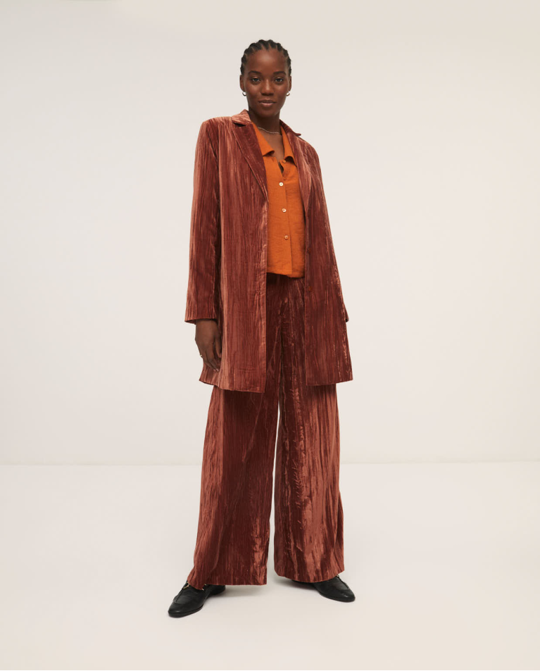 Long wide trousers in velvet Orange