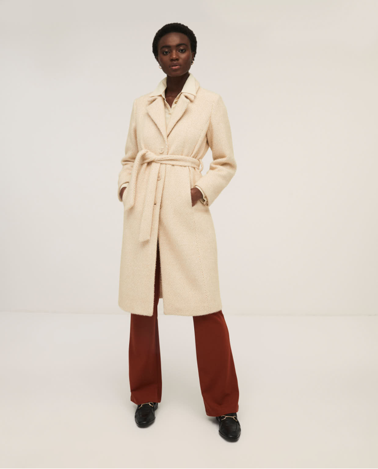 Manteau avec ceinture et col rabat Beige