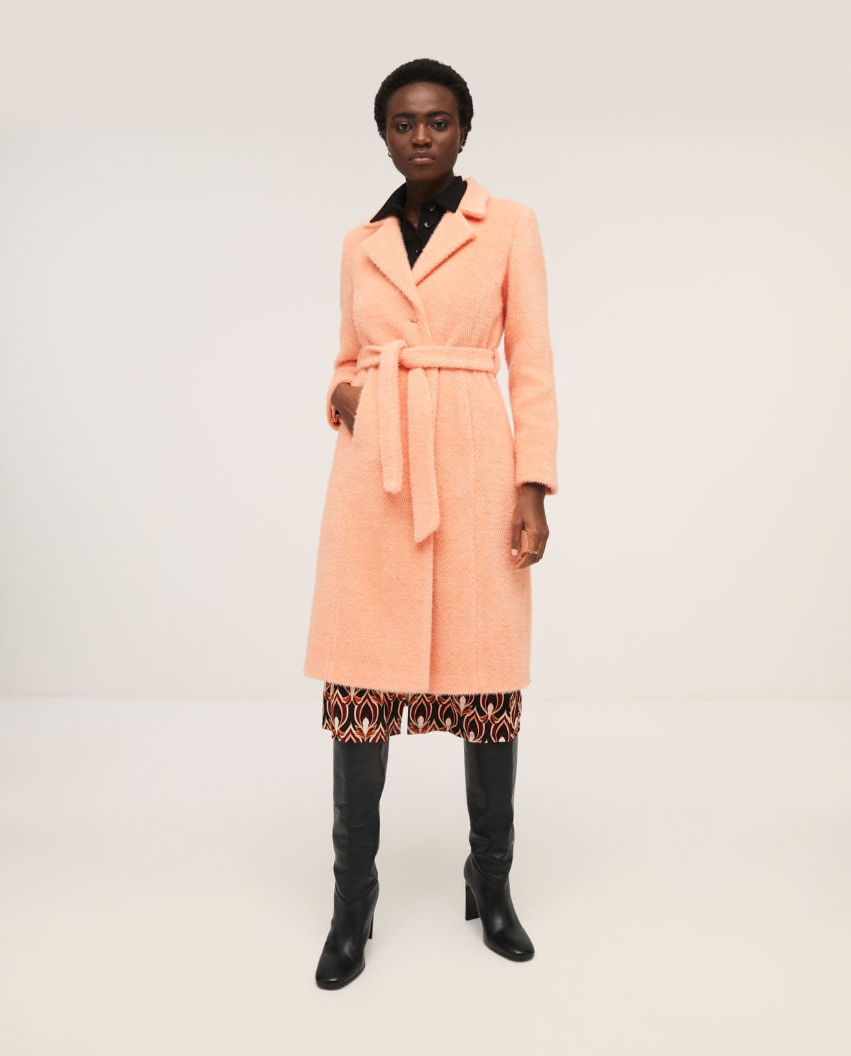 Coat with belt and laper collar Orange