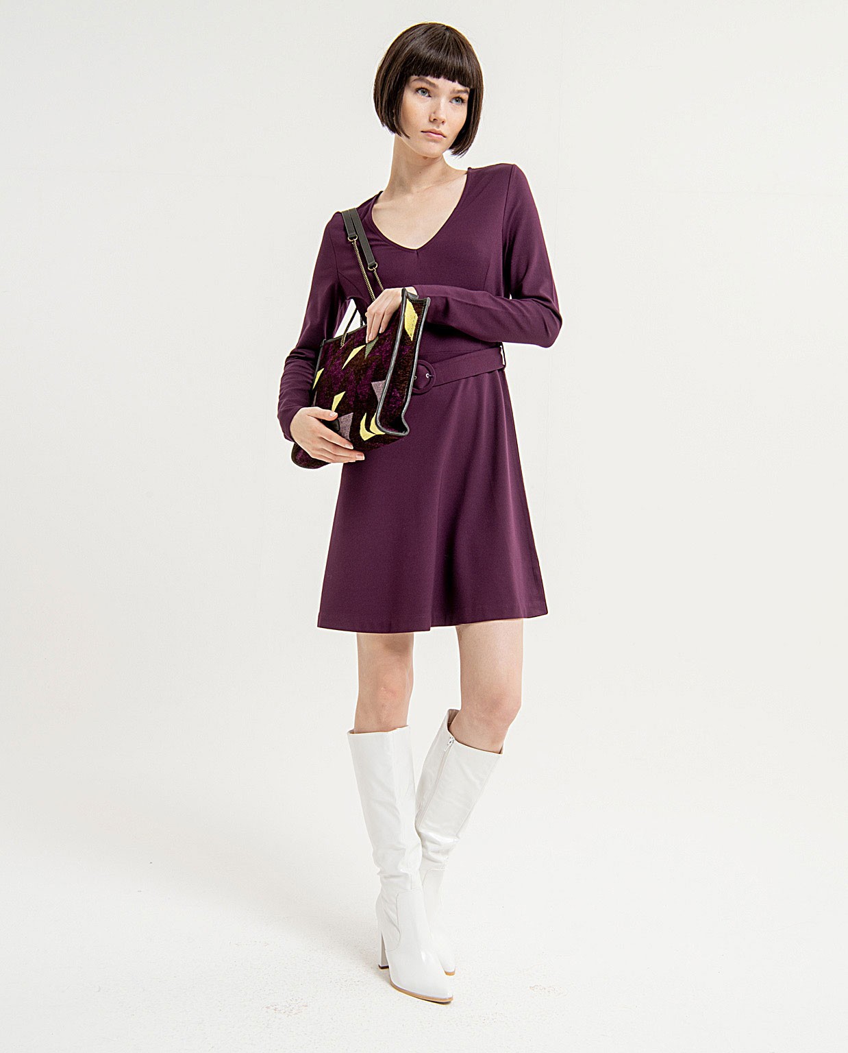 Robe courte évasée avec ceinture unie Violet