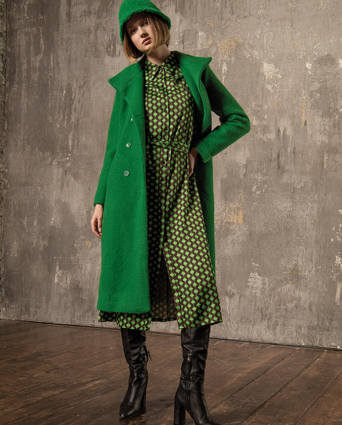 Manteau long avec boutons et ceinture unie Vert