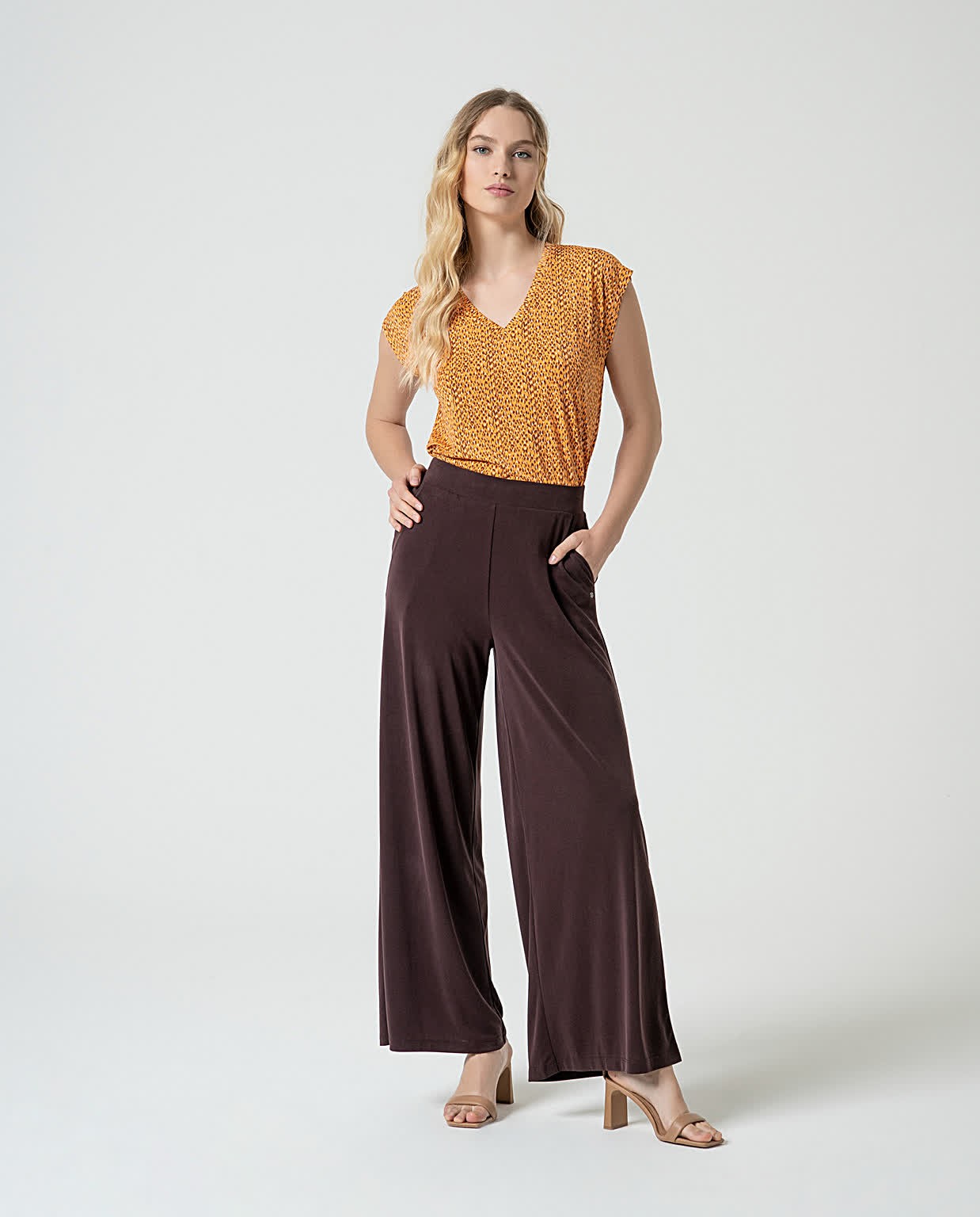 Pantalon long wide leg élastique Marron