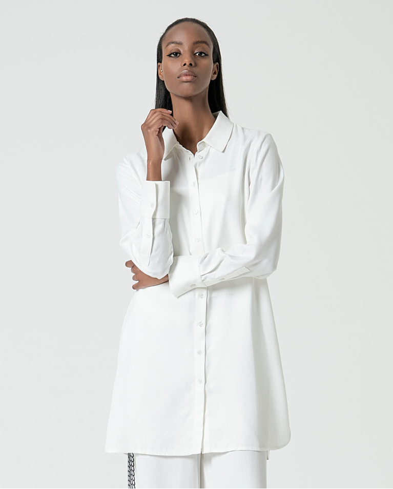 Chemise longue fluide avec ouvertures Blanc