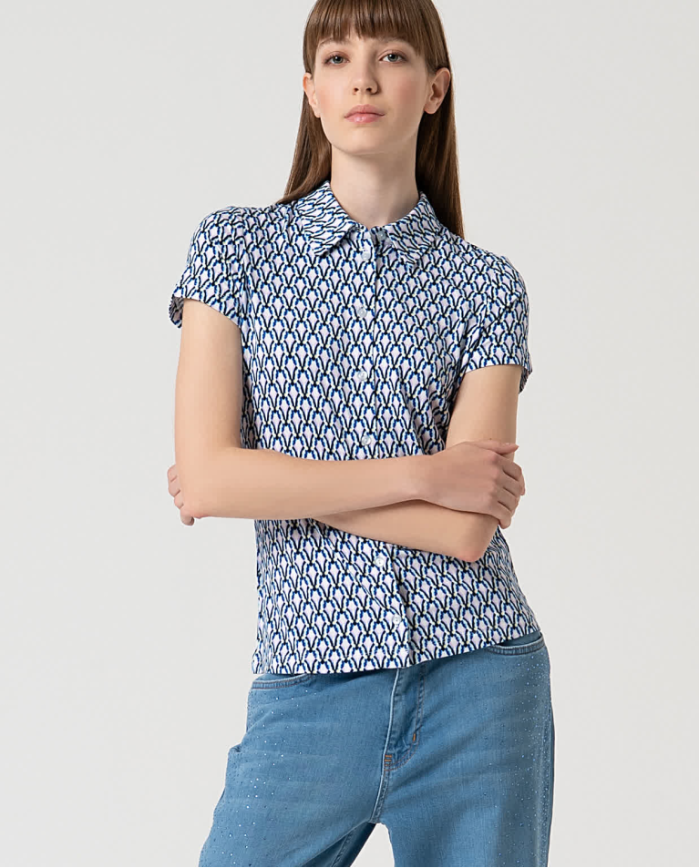 Chemise élastique à manches courtes et imprimé Bleu