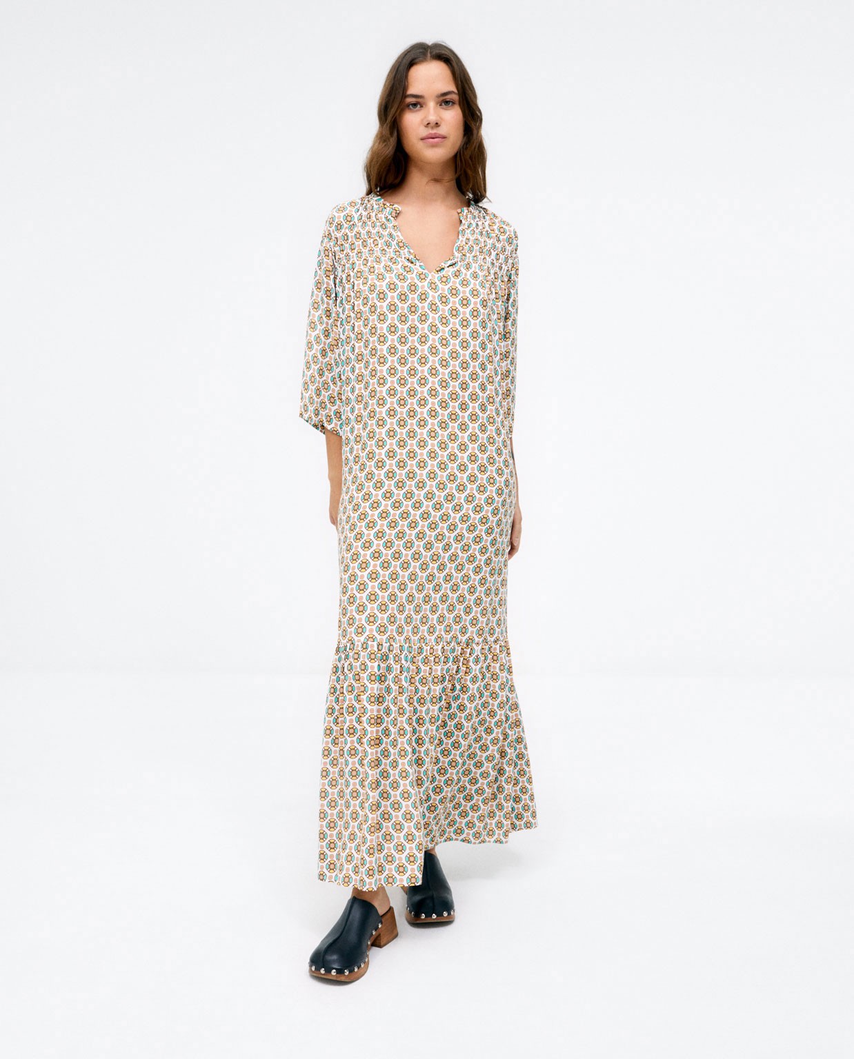 Robe longue et fluide à volants. Imprimé  Jaune