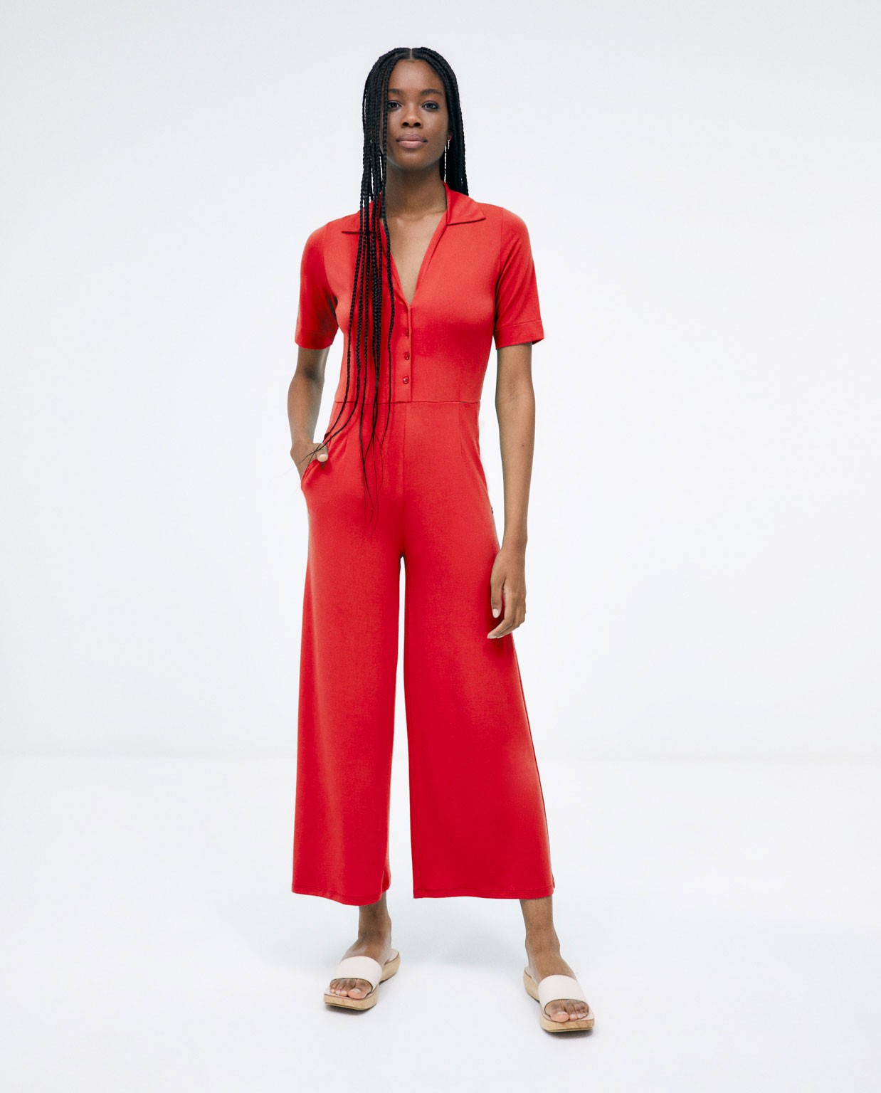 Combinaison à chemise longue. Elastique. Elastique Rouge