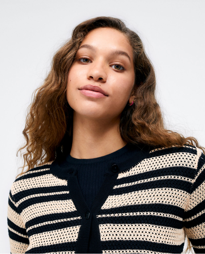 Cardigan court en tricot....
