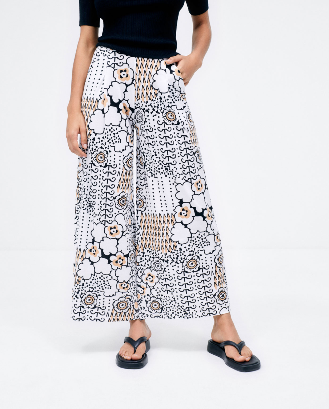 Pantalon long et large....