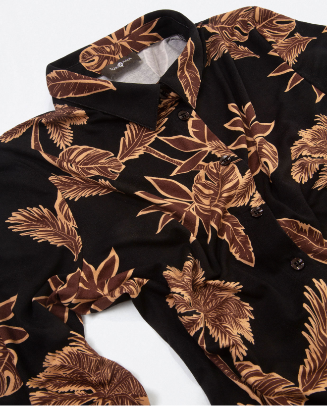 Chemise élastique à manches...
