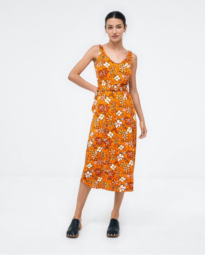 Robe midi à bretelles....