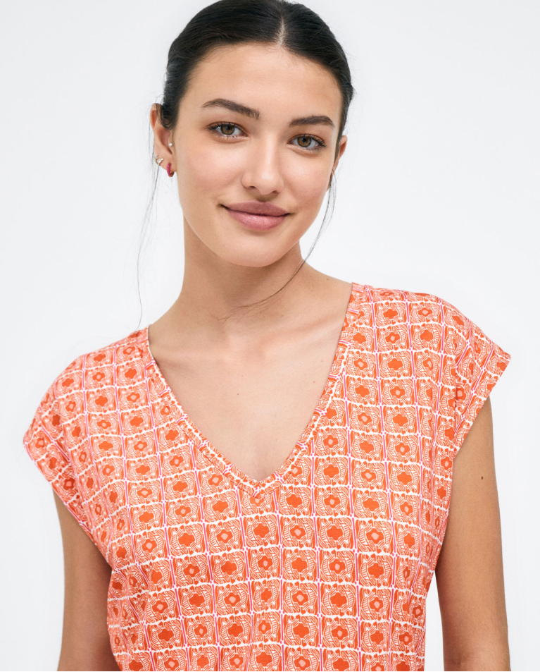 T-shirt à manches japonaises. Elastique. Orange