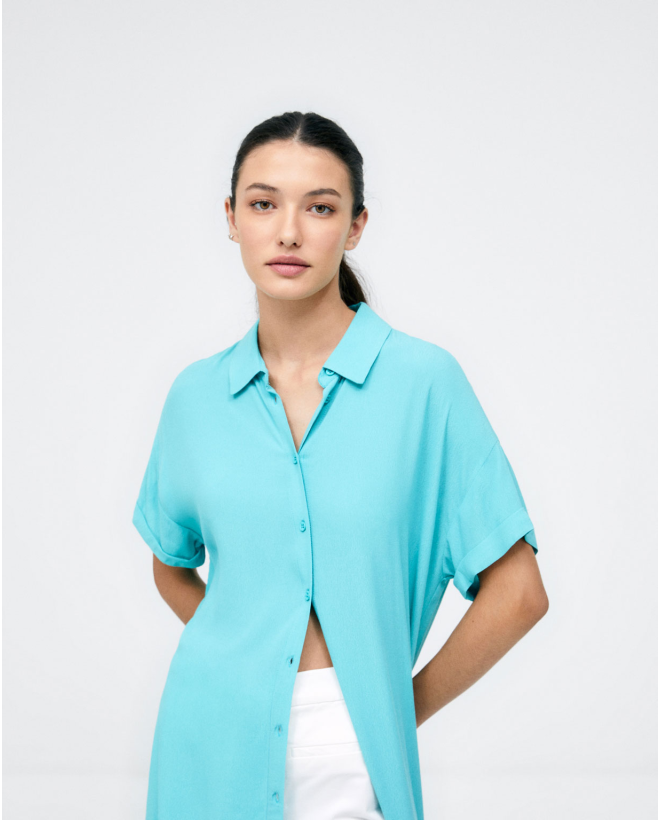 Chemise à manches longues...