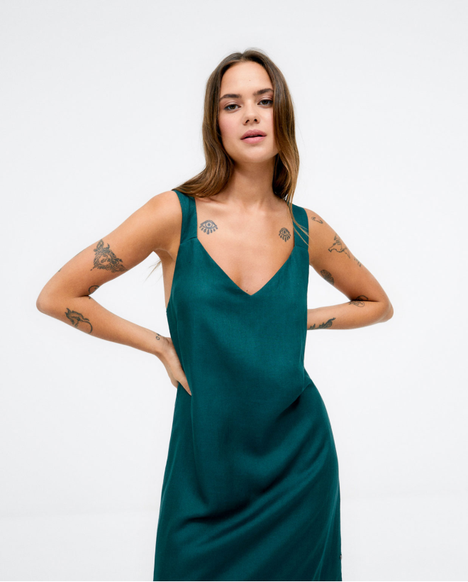 Robe longue à bretelles....